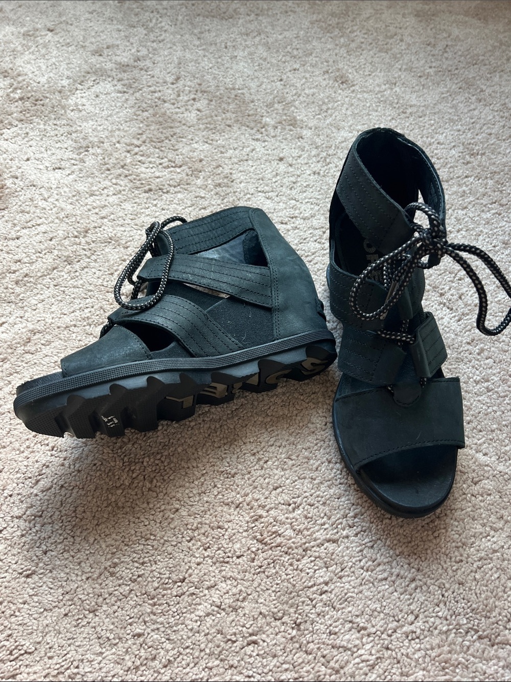 Sorel Janie II Gladiator Wedge Lace-up Leather Sandals